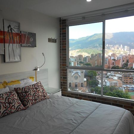 San Peter Suites Medellín Esterno foto