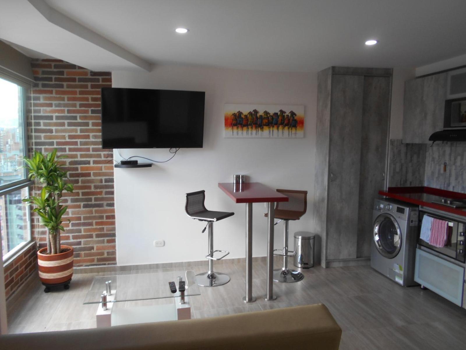 San Peter Suites Medellín Esterno foto