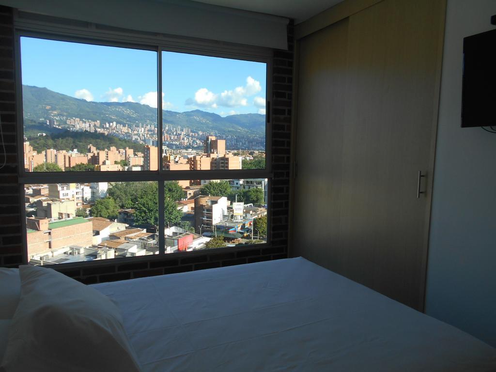 San Peter Suites Medellín Esterno foto